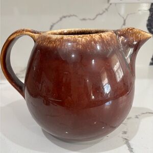 Vintage hull pottery tea pot